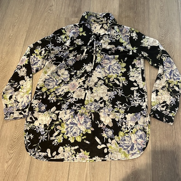 Papa Vancouver Long Sleeve Floral Blouse - Picture 2 of 10